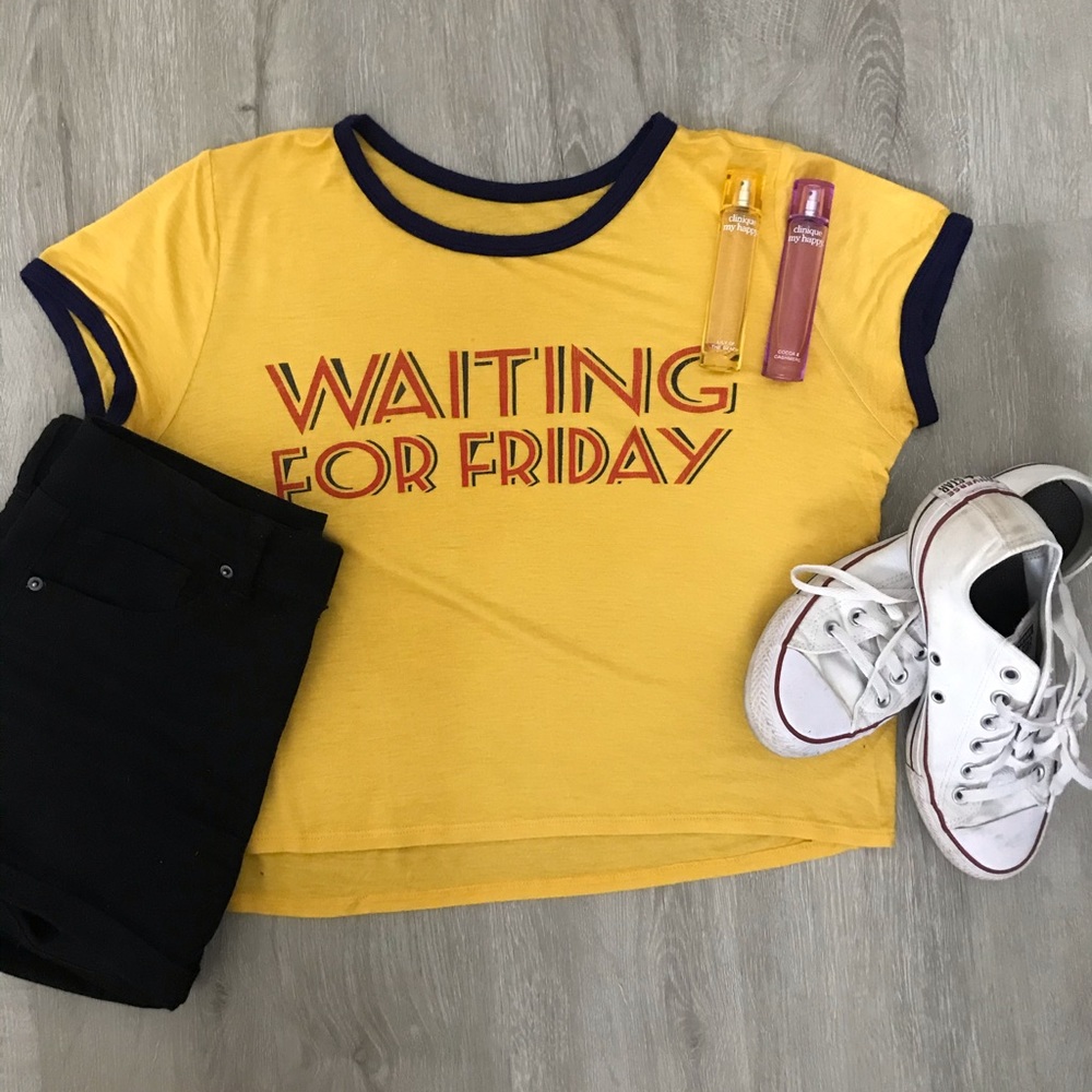 mustard colored short sleeved top